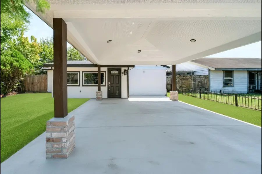 5010 Malmedy Road, Houston, TX 77033 - #3