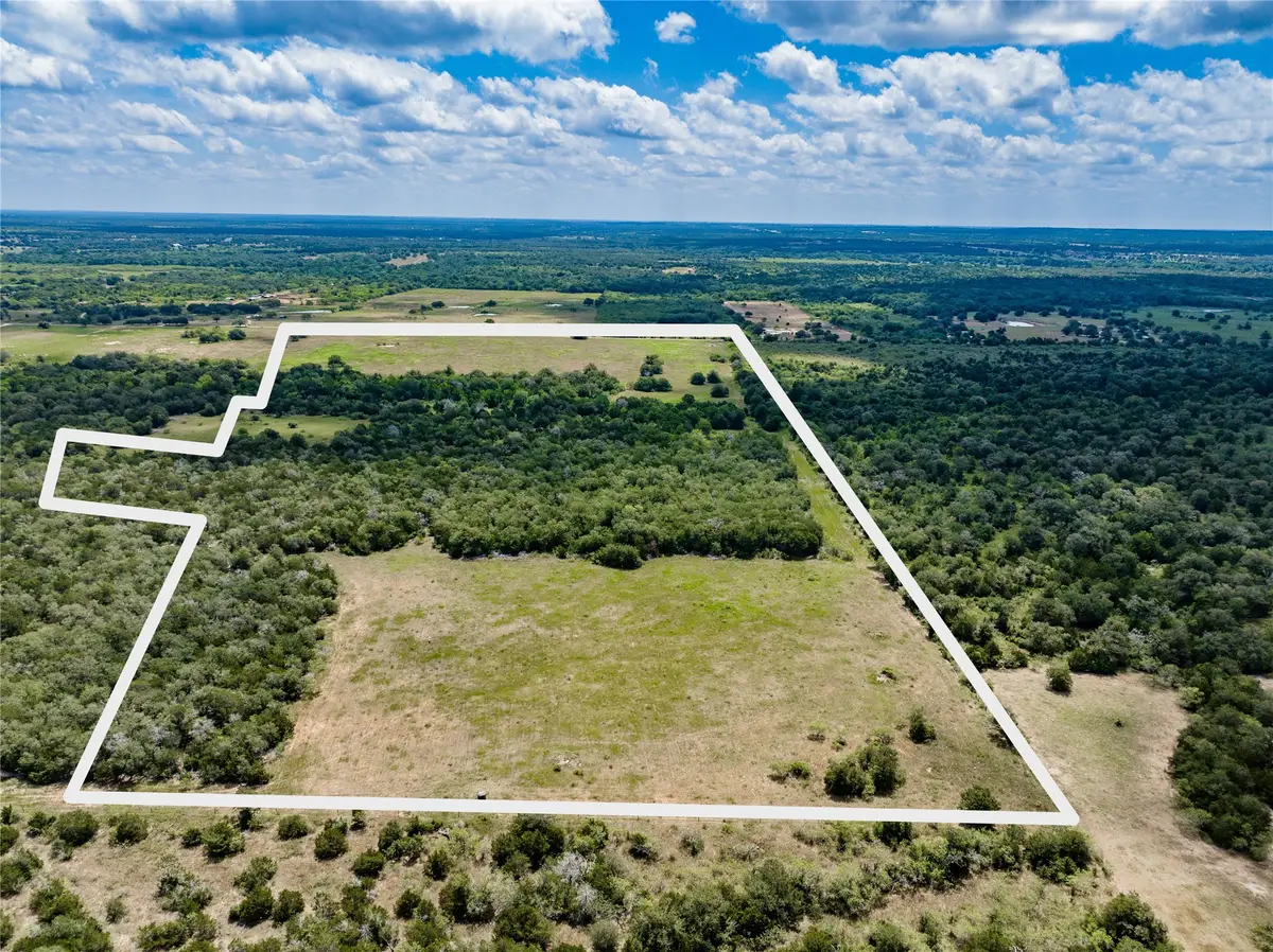 13 Armstrong Road, Flatonia, TX 78941 - #1