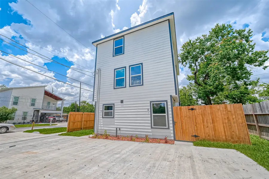 8125 Eastover Street #B, Houston, TX 77028 - #2