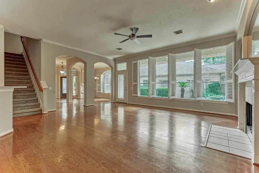 23 Meadowhawk Place, The Woodlands, TX 77384 - #2