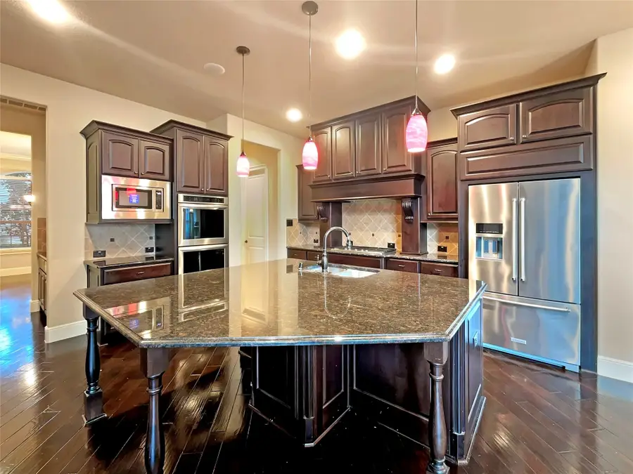 195 Flamingo Bay Drive, Missouri City, TX 77459 - Image #2