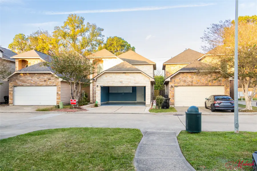 10904 Panther Court, Houston, TX 77099 - #2