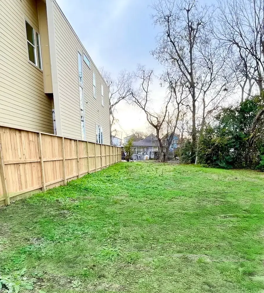 3509 Rogers Street, Houston, TX 77022 - Image #2