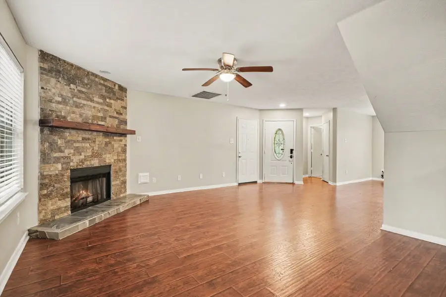 2875 Pebble Canyon Lane, Dickinson, TX 77539 - #2