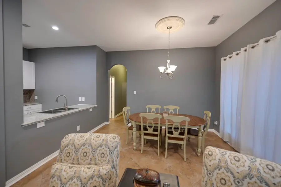 746 San Jacinto Circle, Baytown, TX 77521 - Image #3