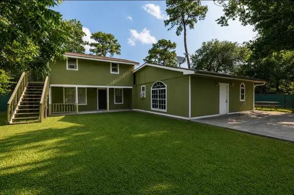 11130 Forrest Valley Drive, Houston, TX 77065