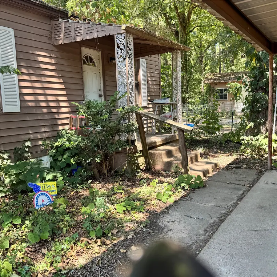 203 Roosevelt Road, Hooks, TX 75561 - #3