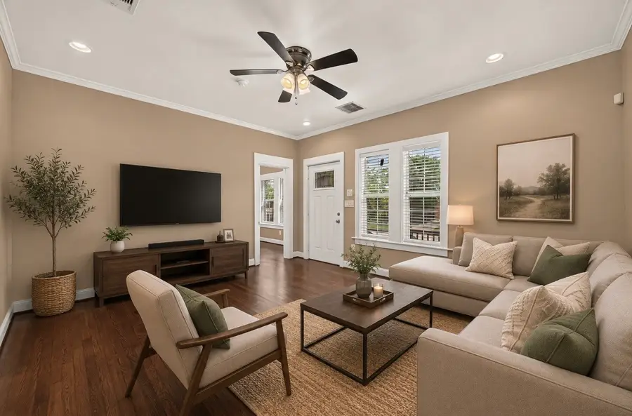 1419 Lombardy Street, Houston, TX 77023 - #2