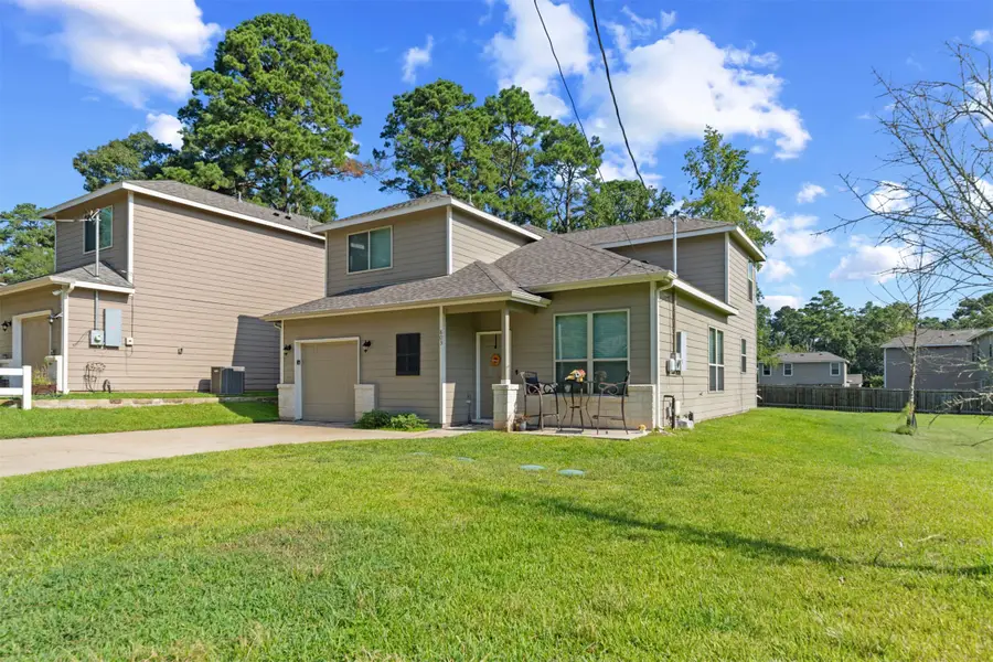803 Yazoo River Circle, Montgomery, TX 77316 - Image #2