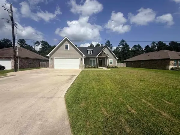 1575 Haidlyns Way, Sour Lake, TX 77659