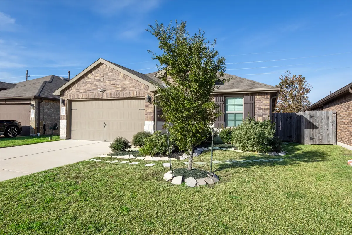 7526 Highland Chase Drive, Richmond, TX 77407 - Image #1