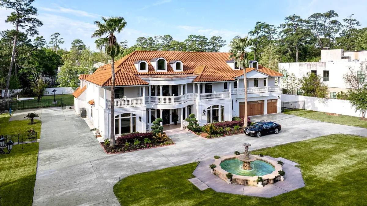 9105 Memorial Drive, Houston, TX 77024 - #1
