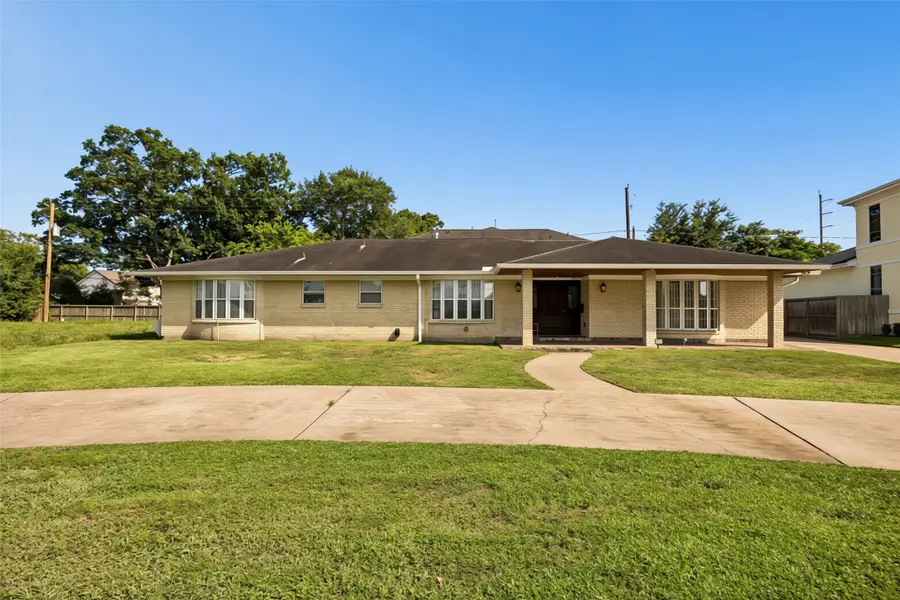 5535 S Braeswood Boulevard, Houston, TX 77096 - #3