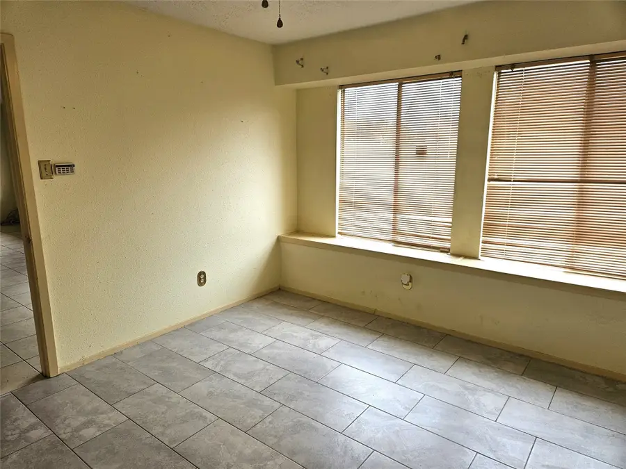 8215 Summer Quail Drive, Stafford Missouri City, TX 77489 - Image #3