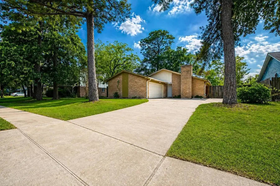 17058 Gleneagle Drive S, Conroe, TX 77385 - #2