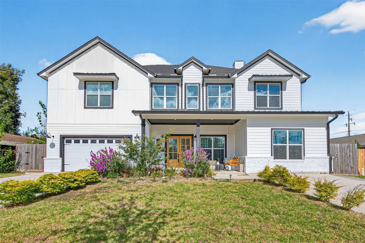 8006 Longridge Drive, Houston, TX 77055 - Image #1