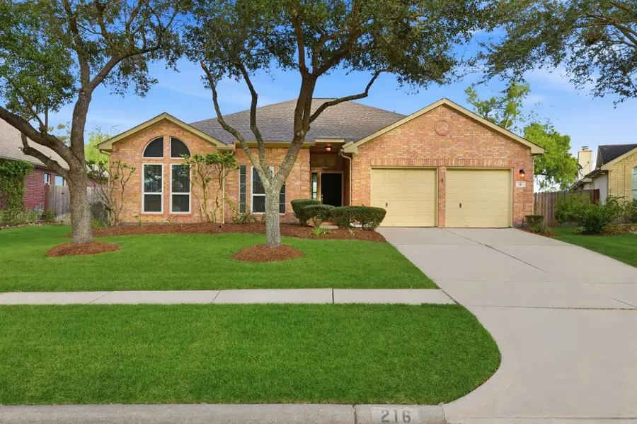 216 Cinnabar Bay Drive, League City, TX 77573 - Image #2