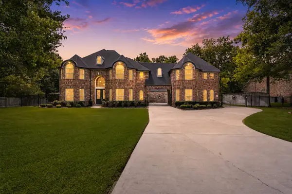 9010 Willow Springs Lane, Conroe, TX 77302
