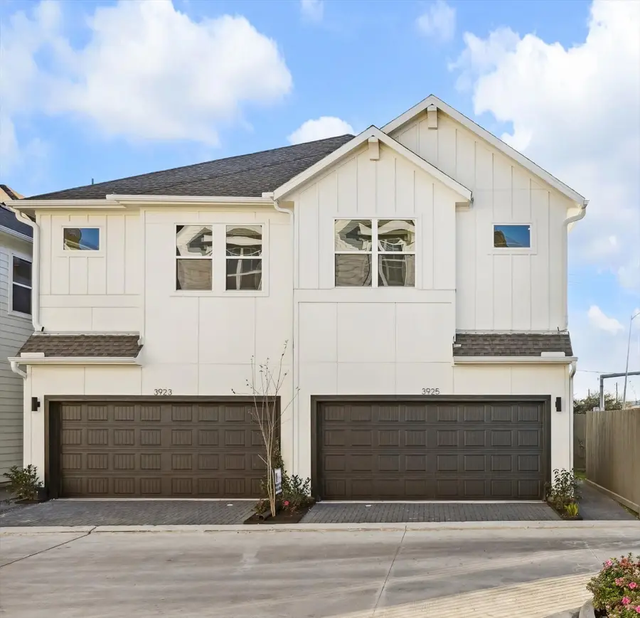 3913 Willowbend Point, Houston, TX 77025 - Image #3