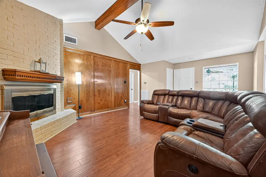 923 Valley Ranch Drive, Katy, TX 77450 - Image #2