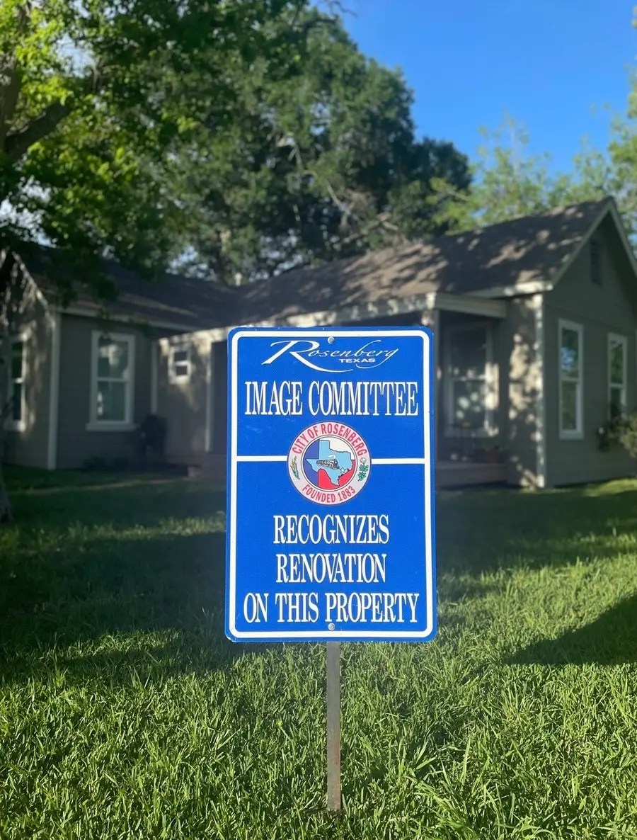 1219 5th St, Rosenberg, TX 77471 - #2