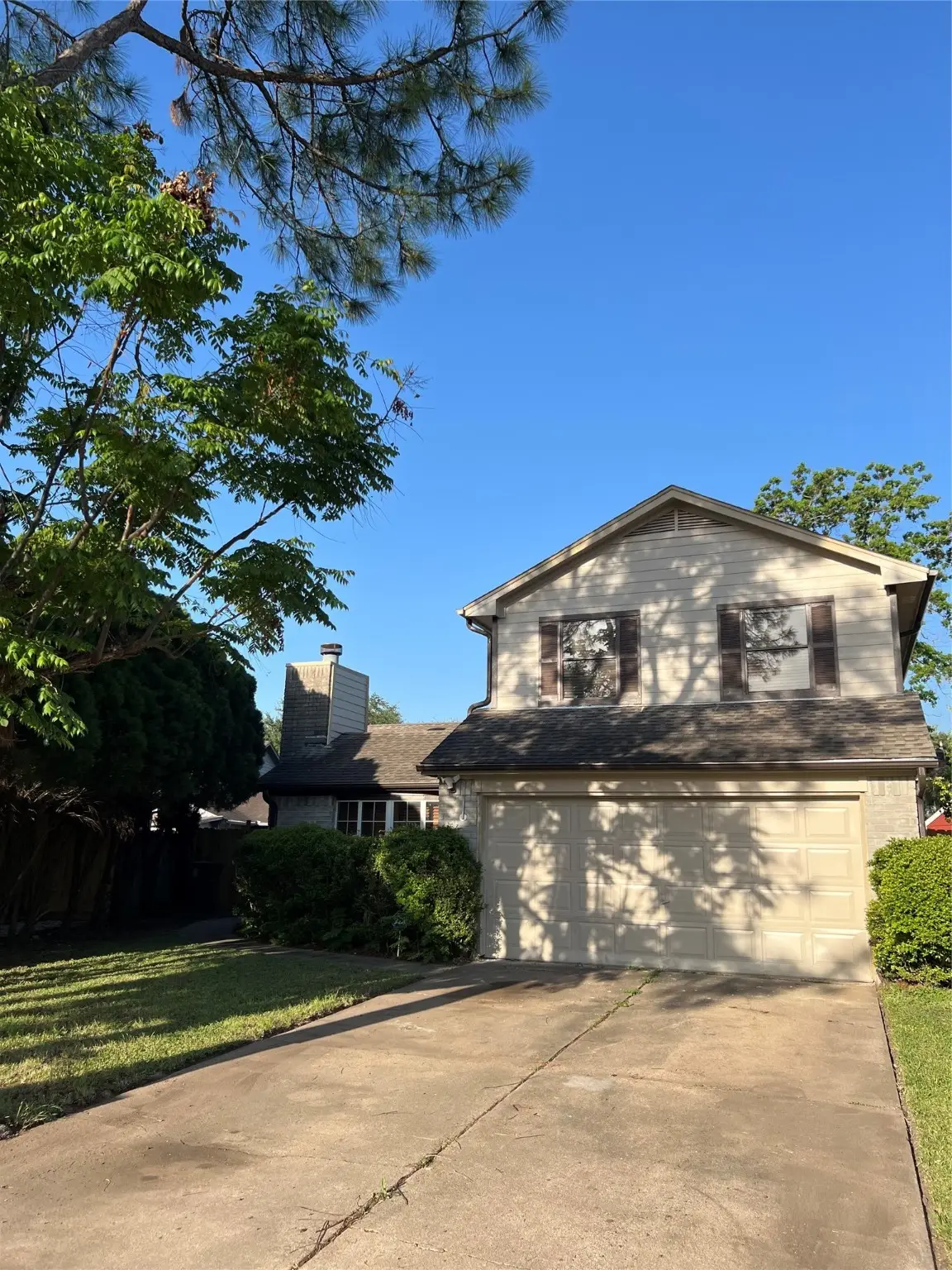 11002 Landsbury Circle, Houston, TX 77099 - Image #1