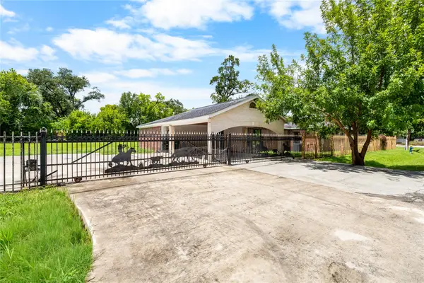 2120 Vance Street, Houston, TX 77093