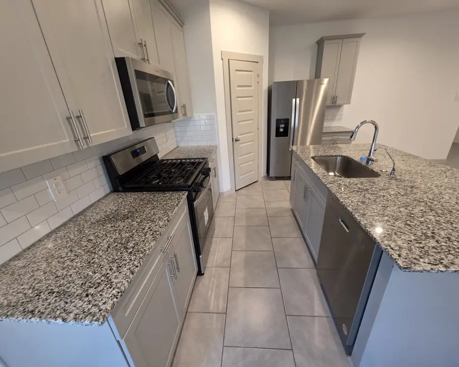 4918 Natchez Trace, Arcola, TX 77545 - Image #3