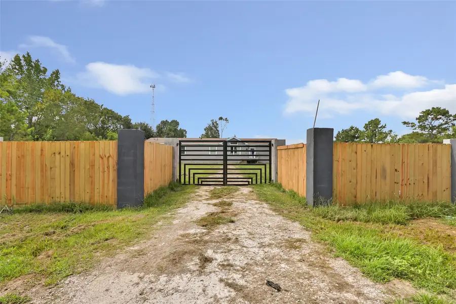 2809 County Road 676, Dayton, TX 77535 - #2