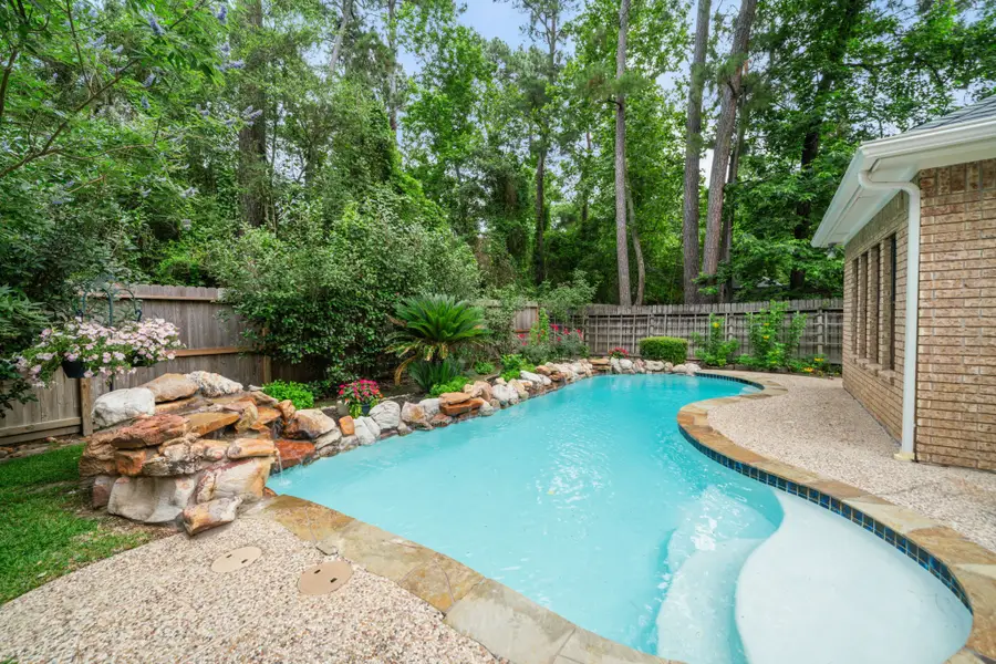35 N Pathfinders Circle, The Woodlands, TX 77381 - #3