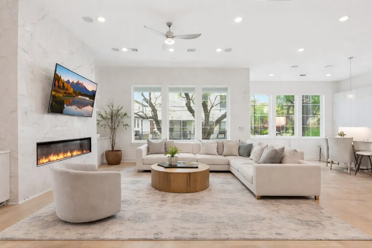 4303 Dorothy Street, Bellaire, TX 77401 - #1