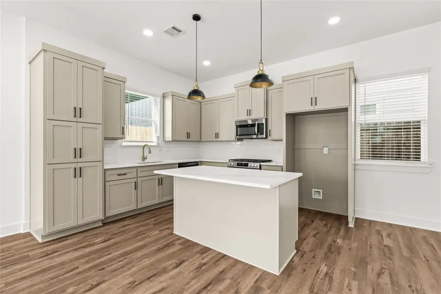 1912 Schweikhardt St Street, Houston, TX 77020 - #3