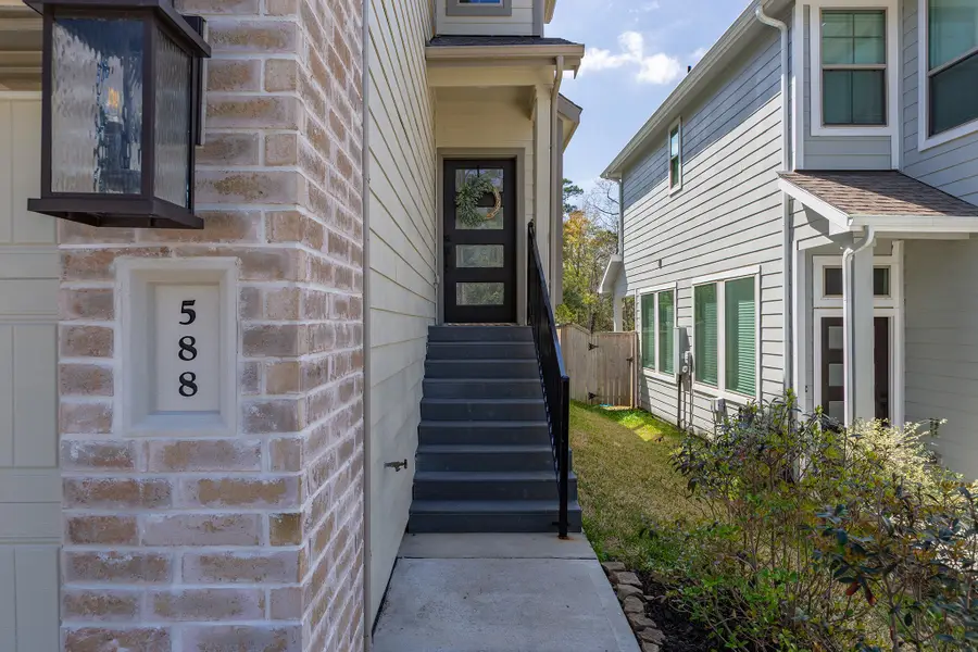 588 Long Leaf Pine Drive, Montgomery, TX 77316 - #2