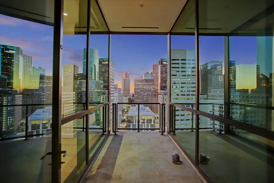 1211 Caroline Street #2002, Houston, TX 77002 - Image #2