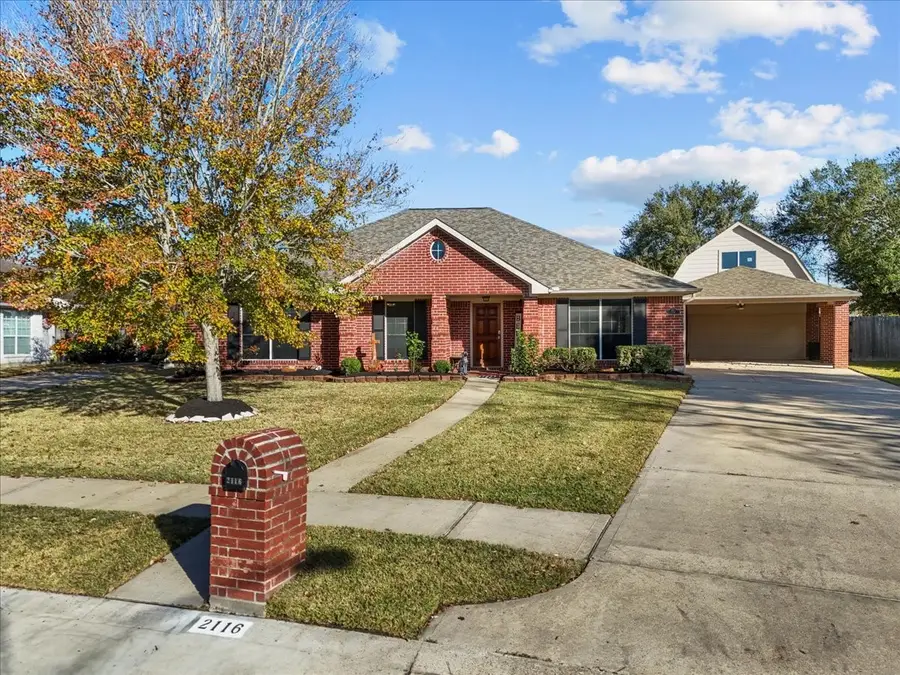 2116 Indian Blanket Drive, League City, TX 77573 - Image #2