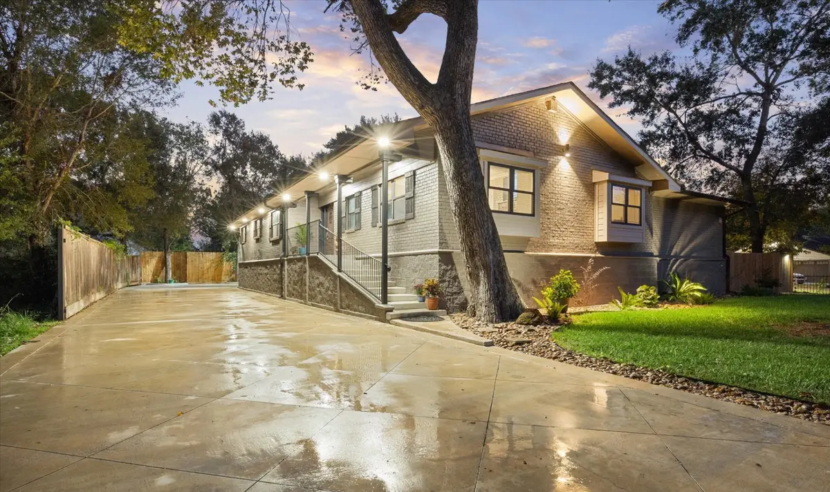 5 Tree Frog Drive, Houston, TX 77074 - #1