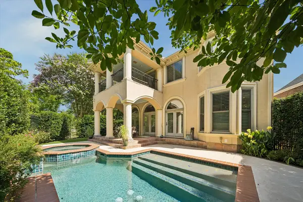 1106 Bayou Island Drive, Houston, TX 77024