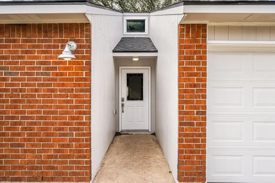 4902 Moody Reef Drive, Bacliff, TX 77518 - #3