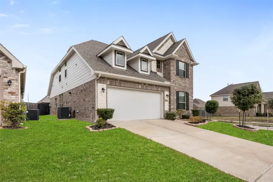 2802 Star Sky Way, Houston, TX 77045 - Image #3