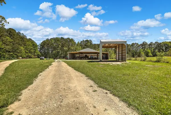 135 A J Murry Road, Cleveland, TX 77328