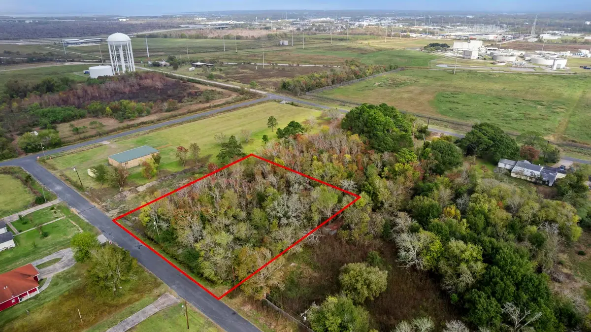 232 N Pecan Drive, Texas City, TX 77591 - Image #1