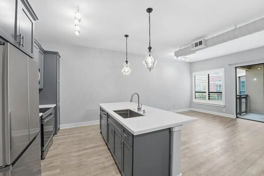 1901 Post Oak Boulevard #4113, Houston, TX 77056 - Image #3