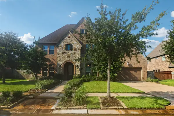 9806 Mount Shasta, Missouri City, TX 77459