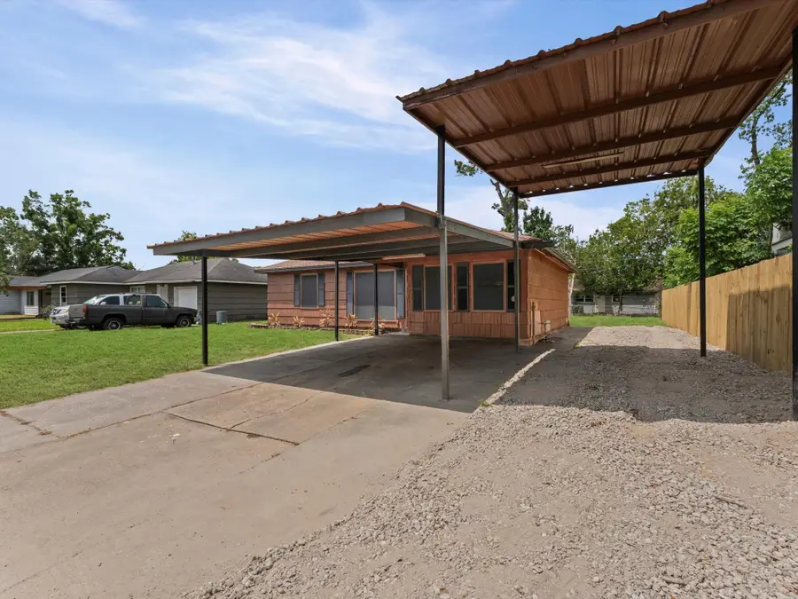 805 Mccardell Street, Channelview, TX 77530 - #2