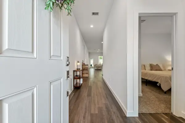 560 Newcomb Hollow Drive, Conroe, TX 77304
