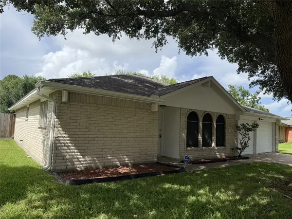 8306 Bee Meadow Lane, Houston, TX 77489