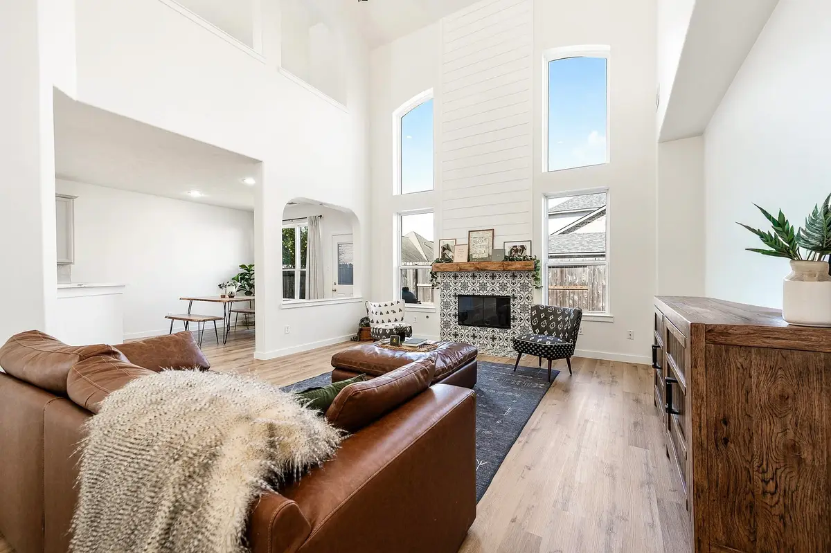 13611 Cotton Way, Monterey Belvieu, TX 77523 - Image #1