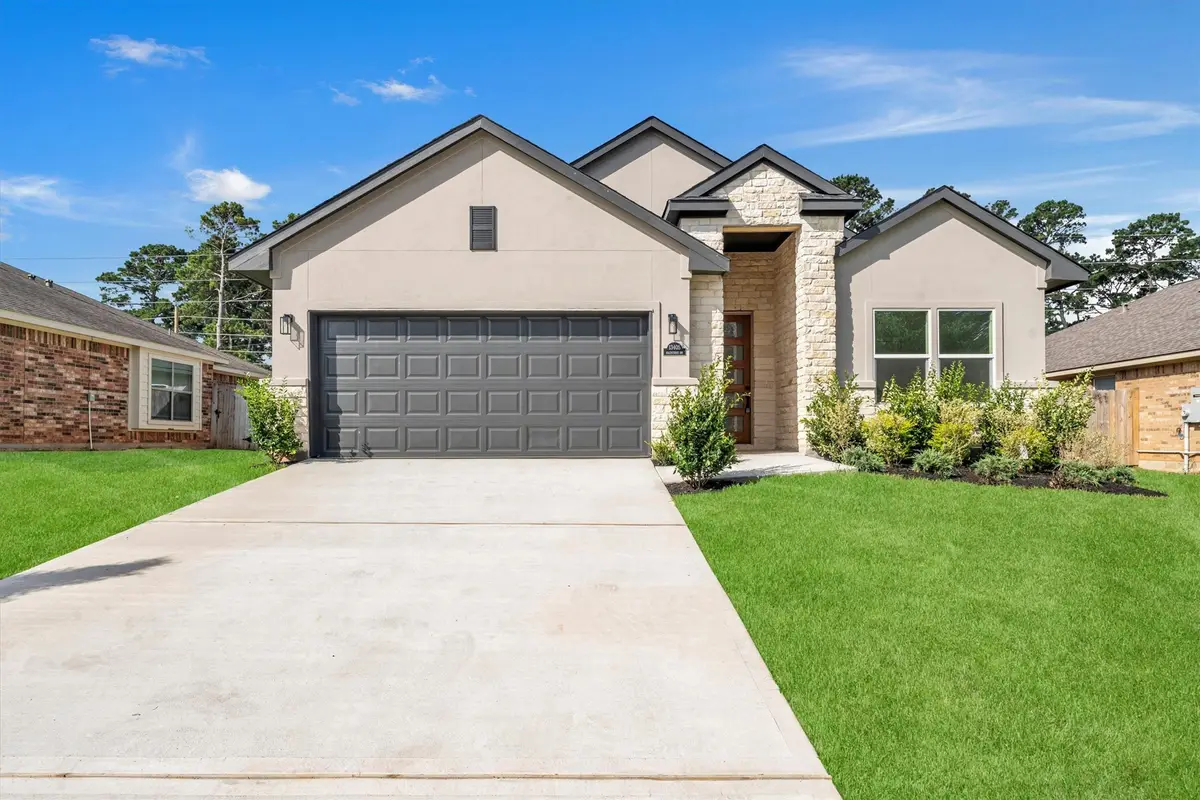 13405 Raintree Drive, Montgomery, TX 77356 - #1