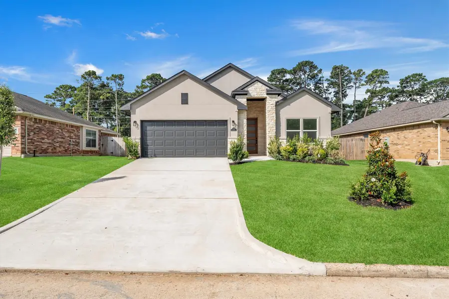 13405 Raintree Drive, Montgomery, TX 77356 - #2
