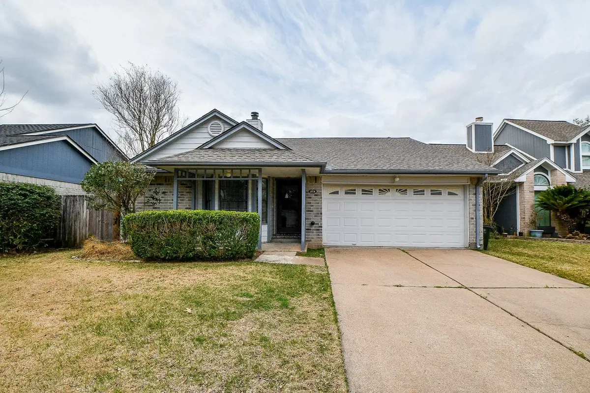 2018 Creek Valley Lane, Sugar Land, TX 77478 - #1